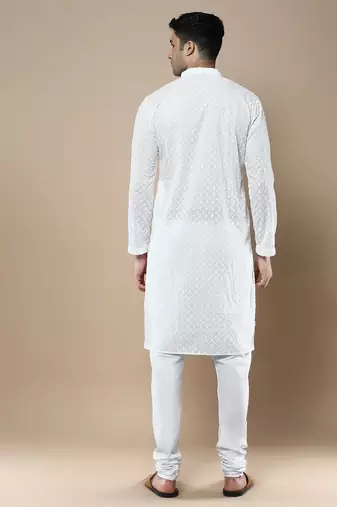Sanwara's stylish ethnic chikankari kurta & pajama set for men