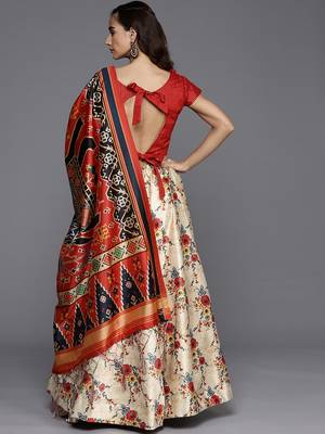 Cream Semi-Stitched Lehenga Choli Set With Dupatta 4
