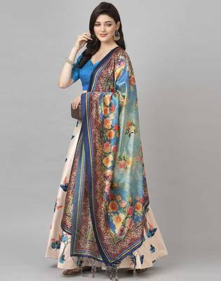White Semi-Stitched Lehenga Choli Set With DUpatta 2
