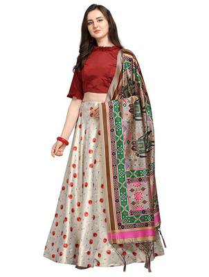 White Semi-Stitched Lehenga Choli Set With DUpatta 2