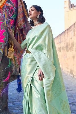 Sea Green kanjivaram style of silk bland thread & Zari weaving saree with Blouse 2
