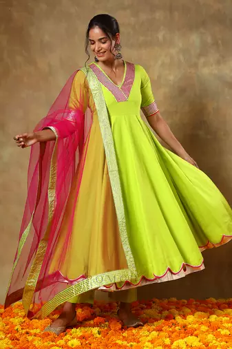 Guzarish gulaal green cotton anarkali set