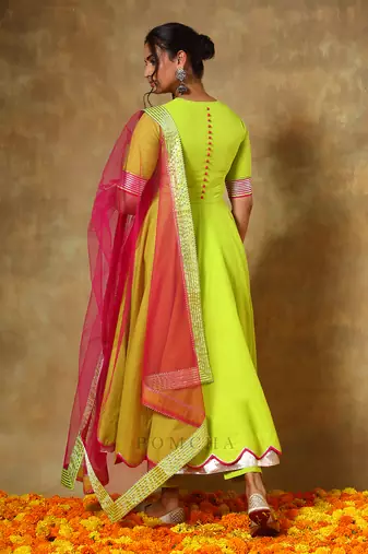 Guzarish gulaal green cotton anarkali set
