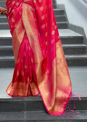 Pink Banarasi Silk Zari Weaving Border And Pallu Saree With Blouse For Women 3
