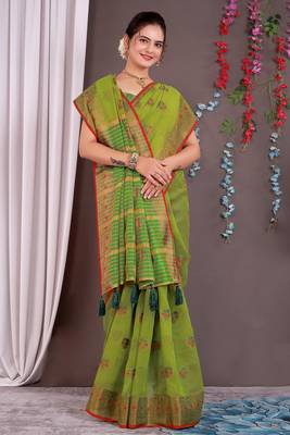 Sareeexotica Women'S Cotton Jacquard Saree Meenakari Zaributta Chit Pallu Popat Green Color Saree 4
