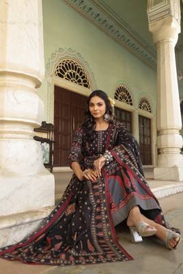 Women's Pure cotton hand block printed ready to wear Anarkali pattern full suit with straight pant & dupatta 7