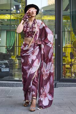 Wine Banarasi Silk Zari Weaving Border And Pallu Saree With Blouse For Women 1