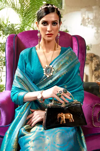 Teal kanjivaram silk blend zari Weaving Borde And Pallu Saree With Blouse For Women