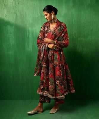 Adaa tropical print black muslin anarkali set 3