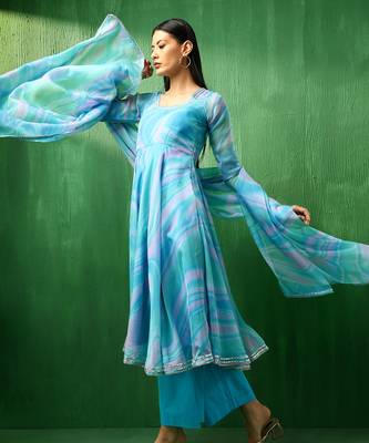 Adaa blue marble print organza anarkali set 3