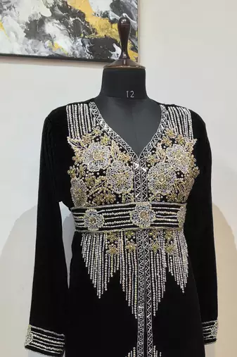 Black color Full Sleeves Handmade Moroccan Kaftan