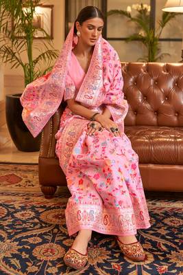 Pink Cotton Blend Beautiful Weaving Border Saree With Blouse 2