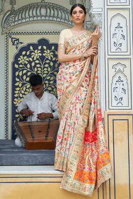Cream Cotton Blend Beautiful Weaving Border Saree With Blouse 5