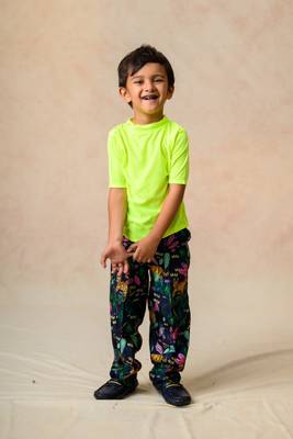 Jungle print coat with loose fitted straight pants and neon stretchable round neck t shirt 3