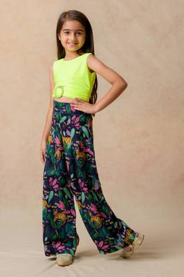 Neon green  buckle top  with modern jungle print pleated pants 1