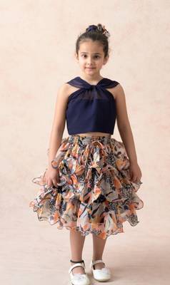 Knot top with jungle print ruffle skirt 1
