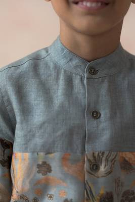 Pure linen shirt with cloud grey floral print panel 3