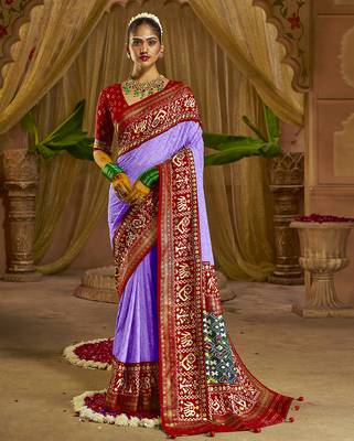 Premium georgette chikankari embroidered saree with patola border with unstitched blouse 1