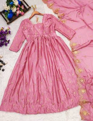Women's latest collection chinnon silk suit sets  4