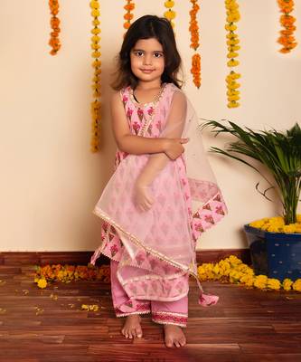 Bachpan gulbhar pink hand block kurta set 1