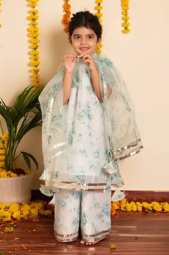 Bachpan falak kurta plazo set