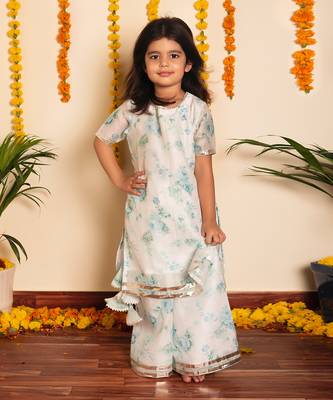 Bachpan falak kurta plazo set 3
