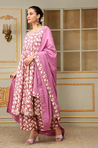 Saadgi deep ruby anarkali set