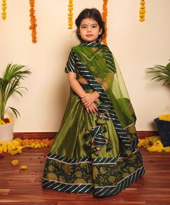 Bachapan idika green lehenga set 1