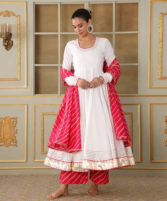 Saadgi pink leheriya white anarkali set 2
