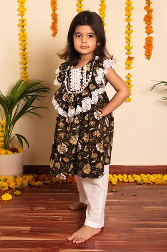 Bachpan roop rang frock pant