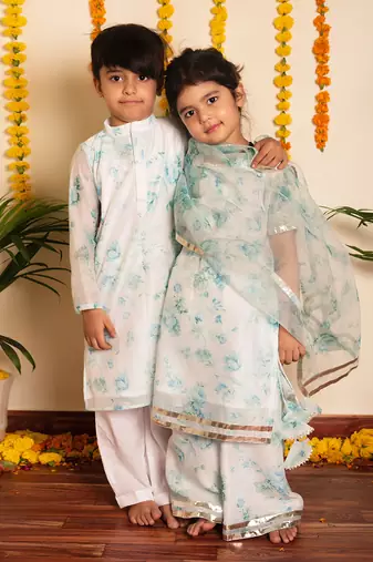 Bachpan falak kurta pant set