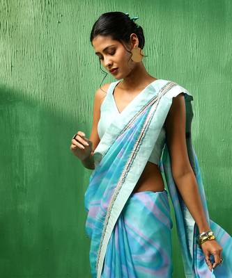 Adaa blue marble print organza saree 5