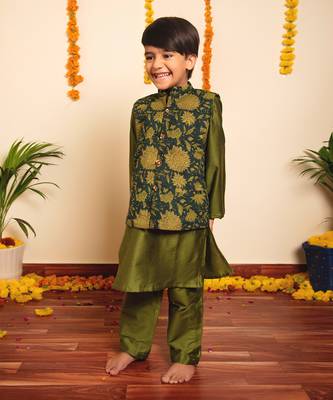 Bachpan idika green kurta jacket set 2