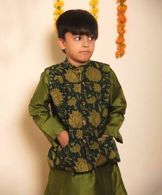 Bachpan idika green kurta jacket set 3
