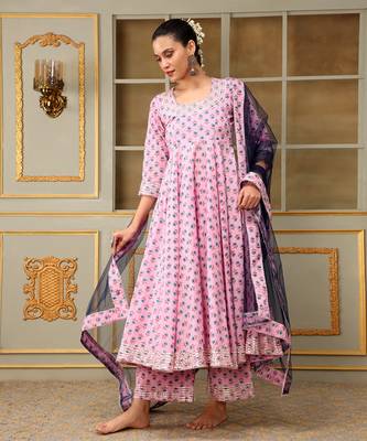 Saadgi blue paisley pink anarkali set 1