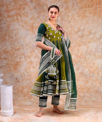 Dil kash green double shade anarkali set 4