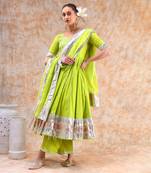 Dil kash bright green anarkali
