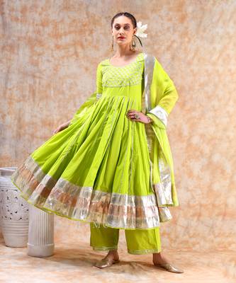 Dil kash bright green anarkali 2