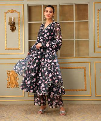 Saadgi pink lotus anarkali set 2