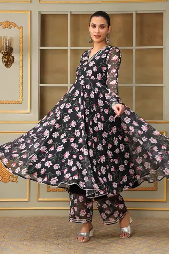 Saadgi pink lotus anarkali set