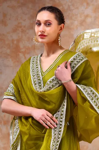 Dil kash mehendi green anarkali set