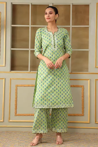 Saadgi blue paisley green straight suit set
