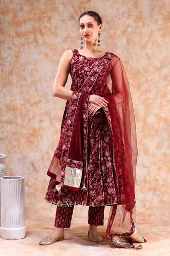 Dil kash maroon anarkali set