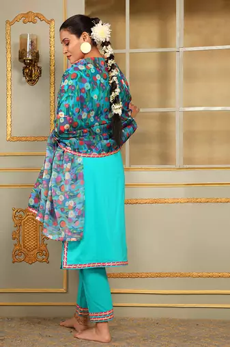 Saadgi phulwari straight suit set