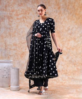 Dil kash polka dot angrakha set 1