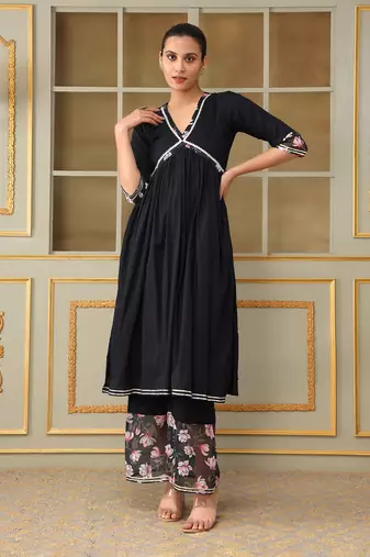 Saadgi pink lotus black straight suit set