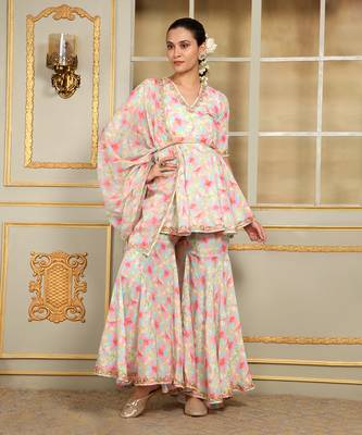 Saadgi gulistan sharara set 1