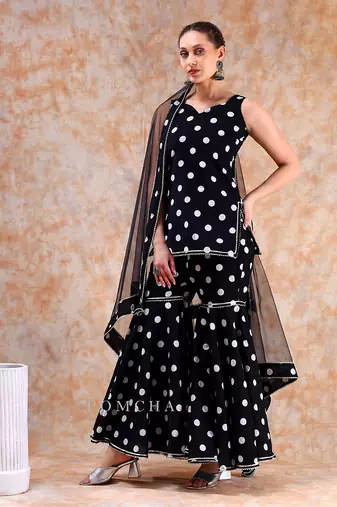 Dil kash polka dot sharara set