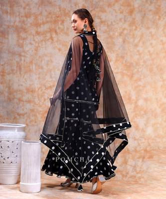 Dil kash polka dot sharara set 5