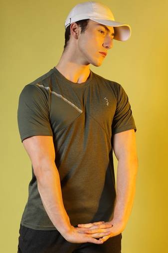 Men's olive green contrast heathered activewear t-shirt
